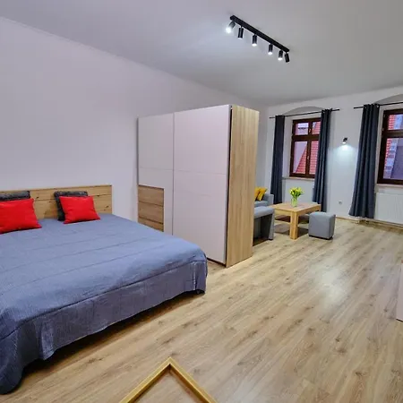 Urania Apartment *