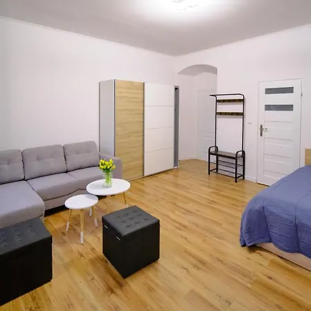 Apartment Urania *