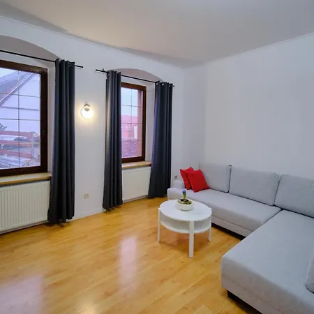 Urania Apartament