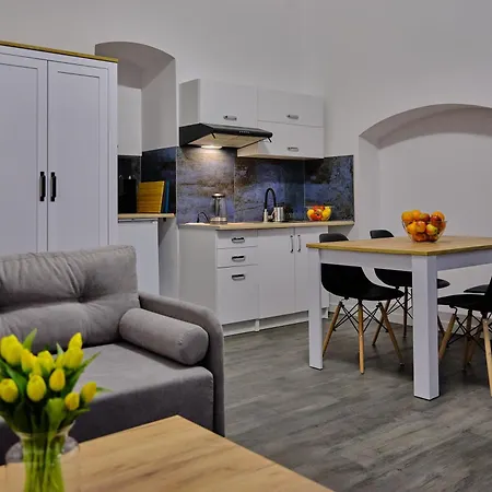 Apartment Urania *