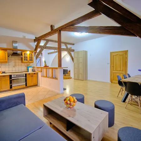 Apartment Urania