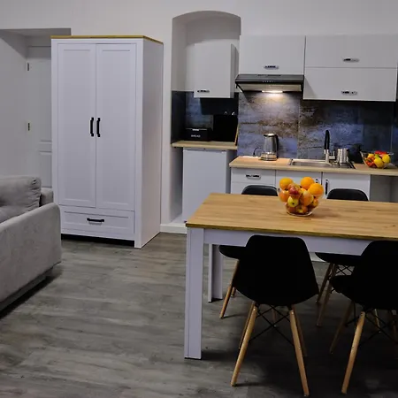 Apartment Urania *